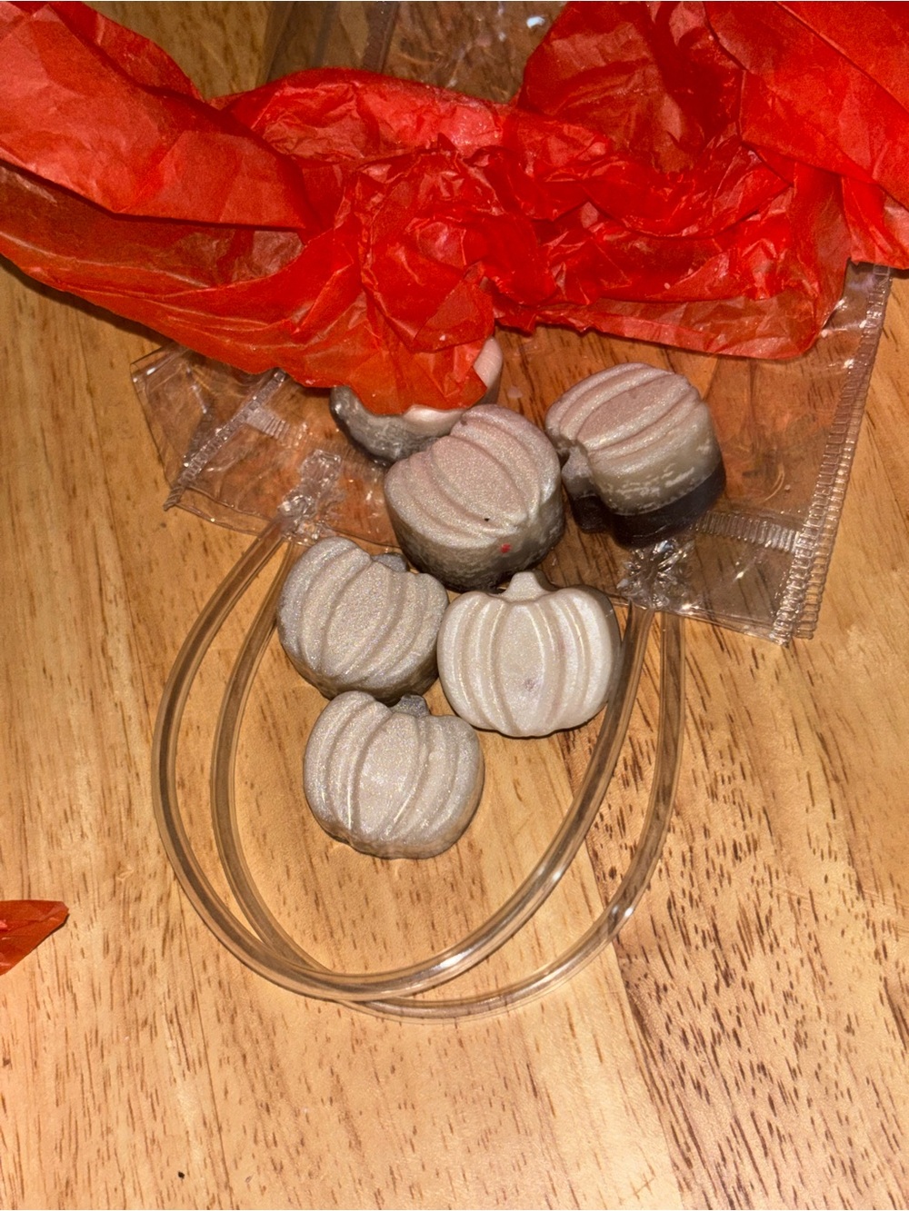 Cinnamon roll scented Shimmer Pumpkin Wax Melts